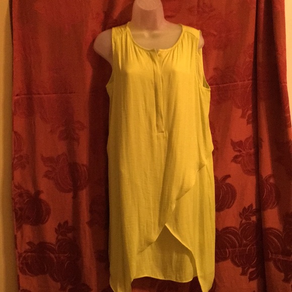 Worthington Dresses & Skirts - Worthington Sleeveless Dress